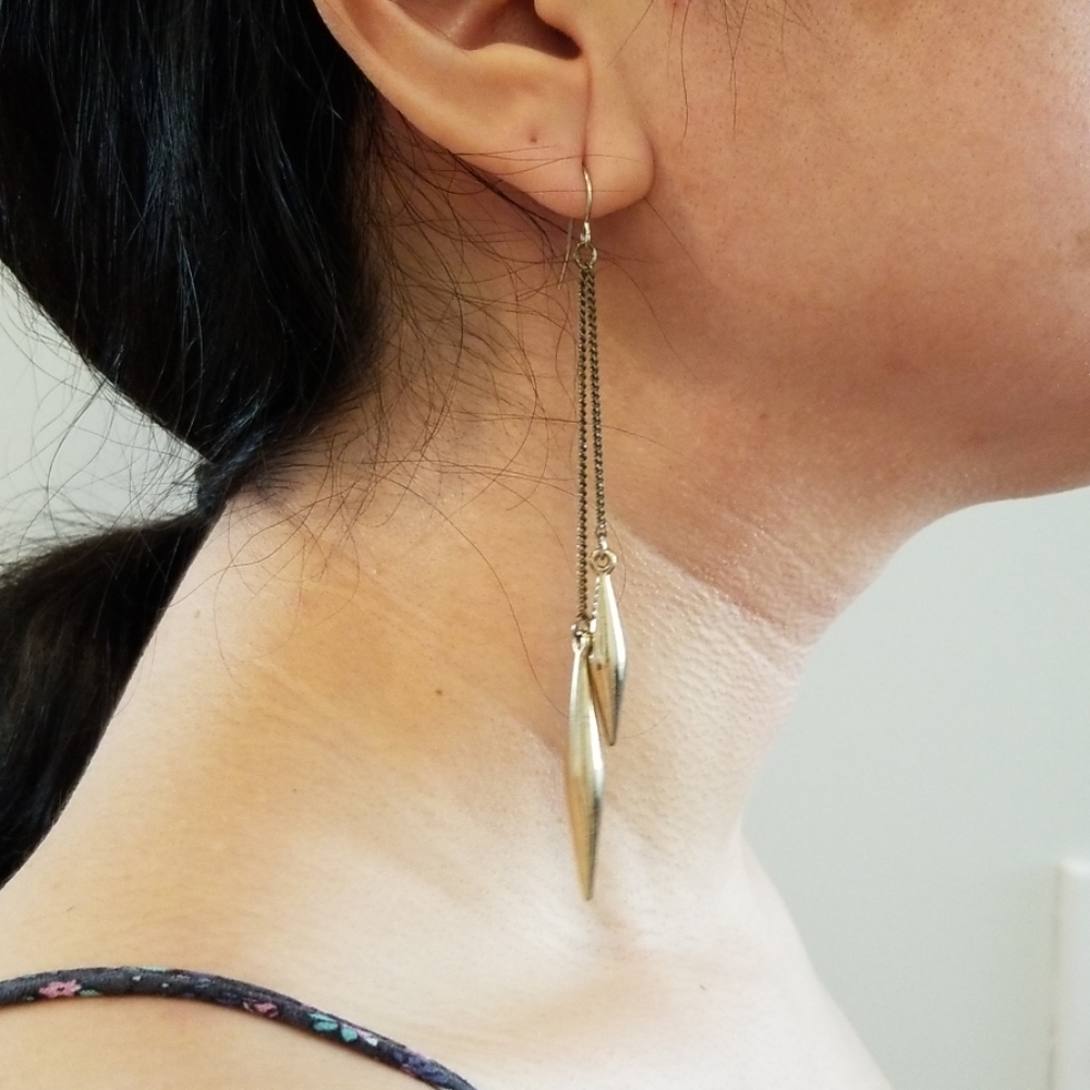 Statement dangle earrings - Picture 4 of 4
